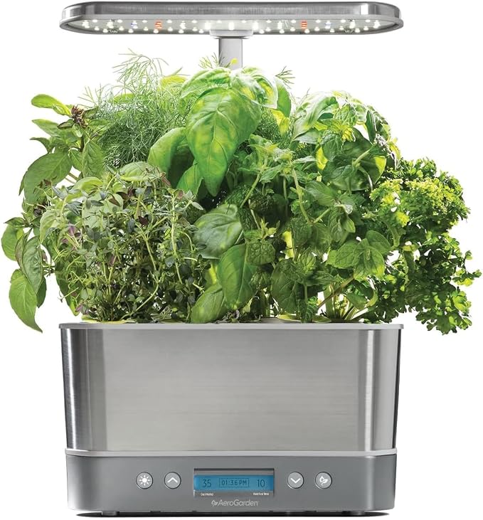 AeroGarden 901104-1200 Indoor Hydroponic Garden Kit